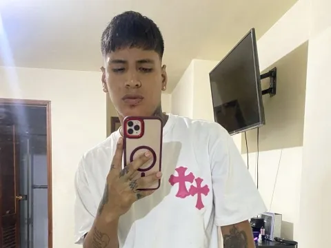 live sex feed model AdamWilsoon