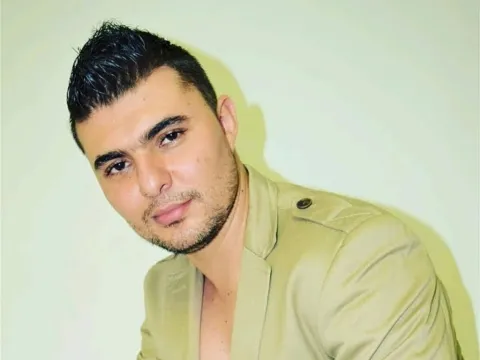 live webcam chat model AndreMuller