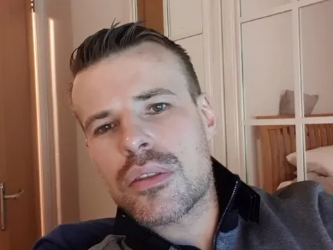cock-sucking porn model DannyMather