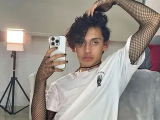 live sex model DylanTaylor