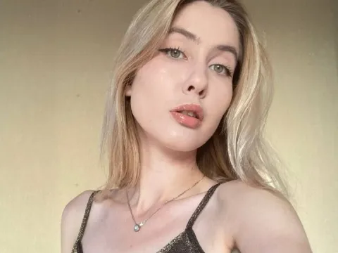webcam chat model ElizaGoth