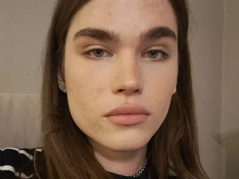live webcam sex model FrankieReese