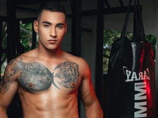 pussy cam model GeanPaoul