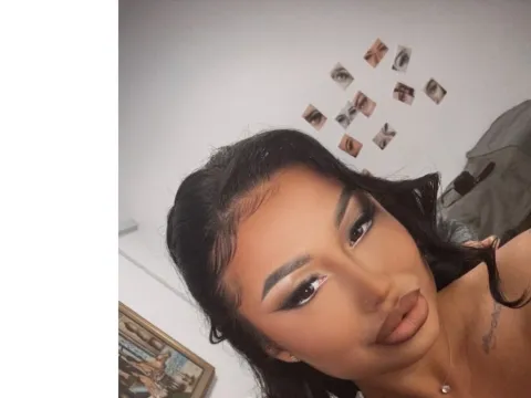 Click here for SEX WITH GiulliaFox