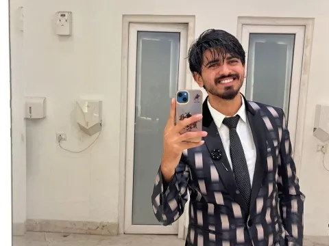 live porn model HardeepKhatri