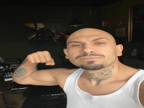 latina sex model JoshuaKent