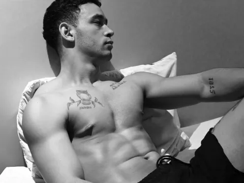 live sex cam show model JuanfeMorales