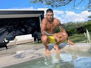 sex webcam model JulianUchiha