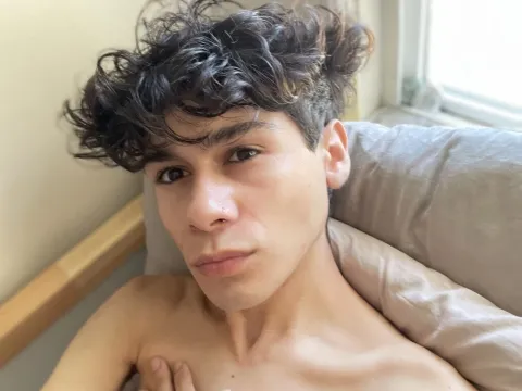 modelo de cam live show LeoGrande