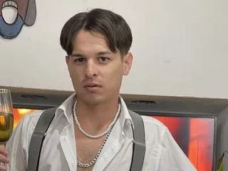 live sex talk model LeonMiller
