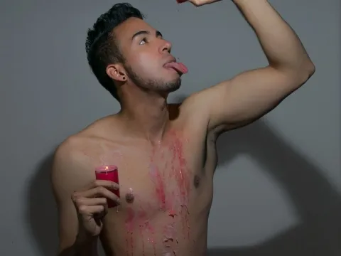 live sex acts model LucianoEvans