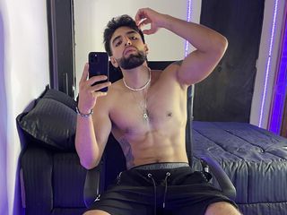 cam live sex model MassimoSy