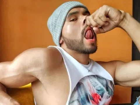 modelo de live sex cam show MauricioTrejos