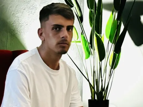 live sex model MaxBraxton
