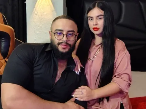 Haga clic aquí para tener SEXO CON MaximoAndRosse
