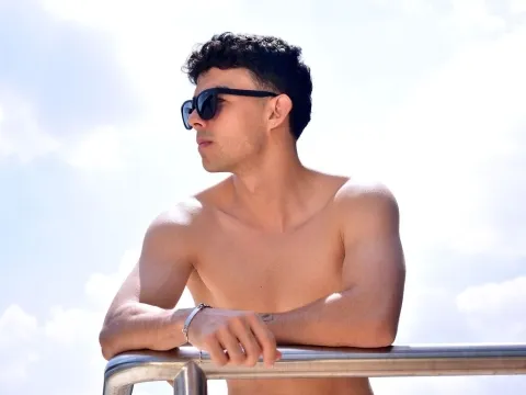 live sex site model NicolasMoreti