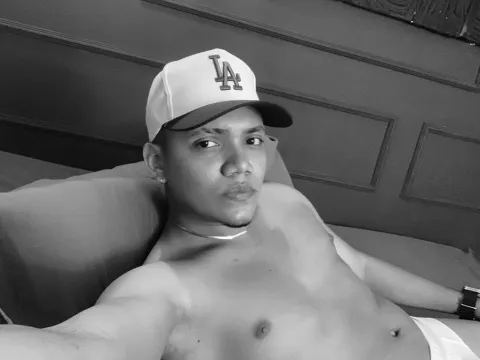 amateur gangbang model OrionMoses