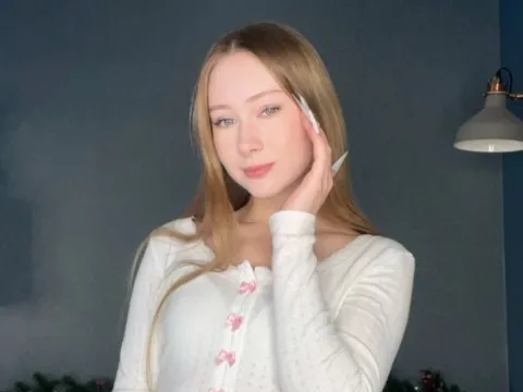 Click here for SEX WITH PhilomenaClowes