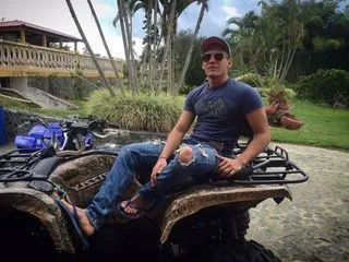 hot adulttv model RaulValencia