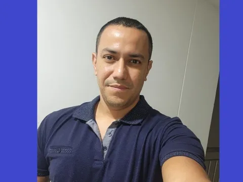 adult webcam model RicardoRyders
