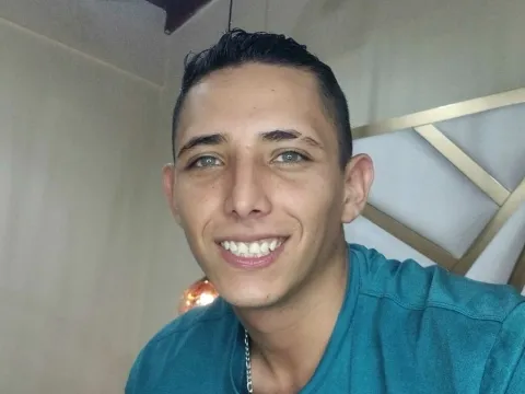 chat live model SanderSmith