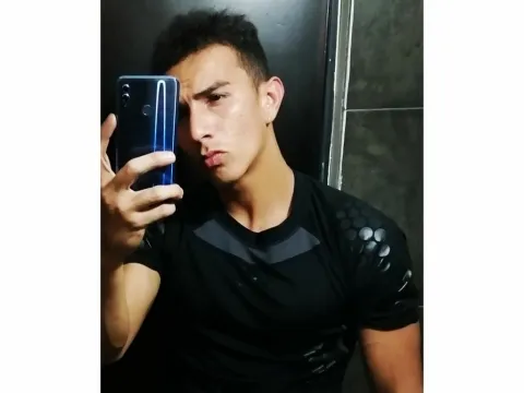 live webcam chat model SebasCortez