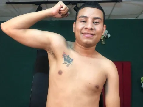 cock-sucking porn model SergioGon