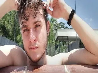 cam chat model TomRosse
