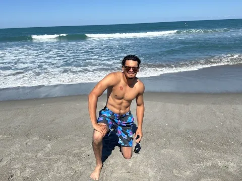 cam jasmin live model TommyWolf