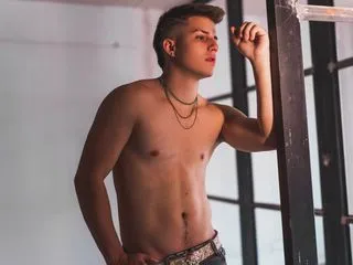 chat direct live model TylerCross